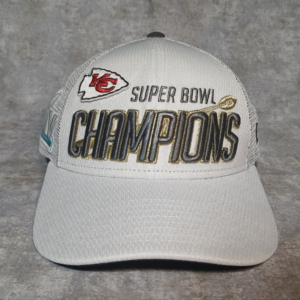 Kansas City Chiefs Super Bowl Champions Hat LIV Trucker New Era 9Forty YOUTH